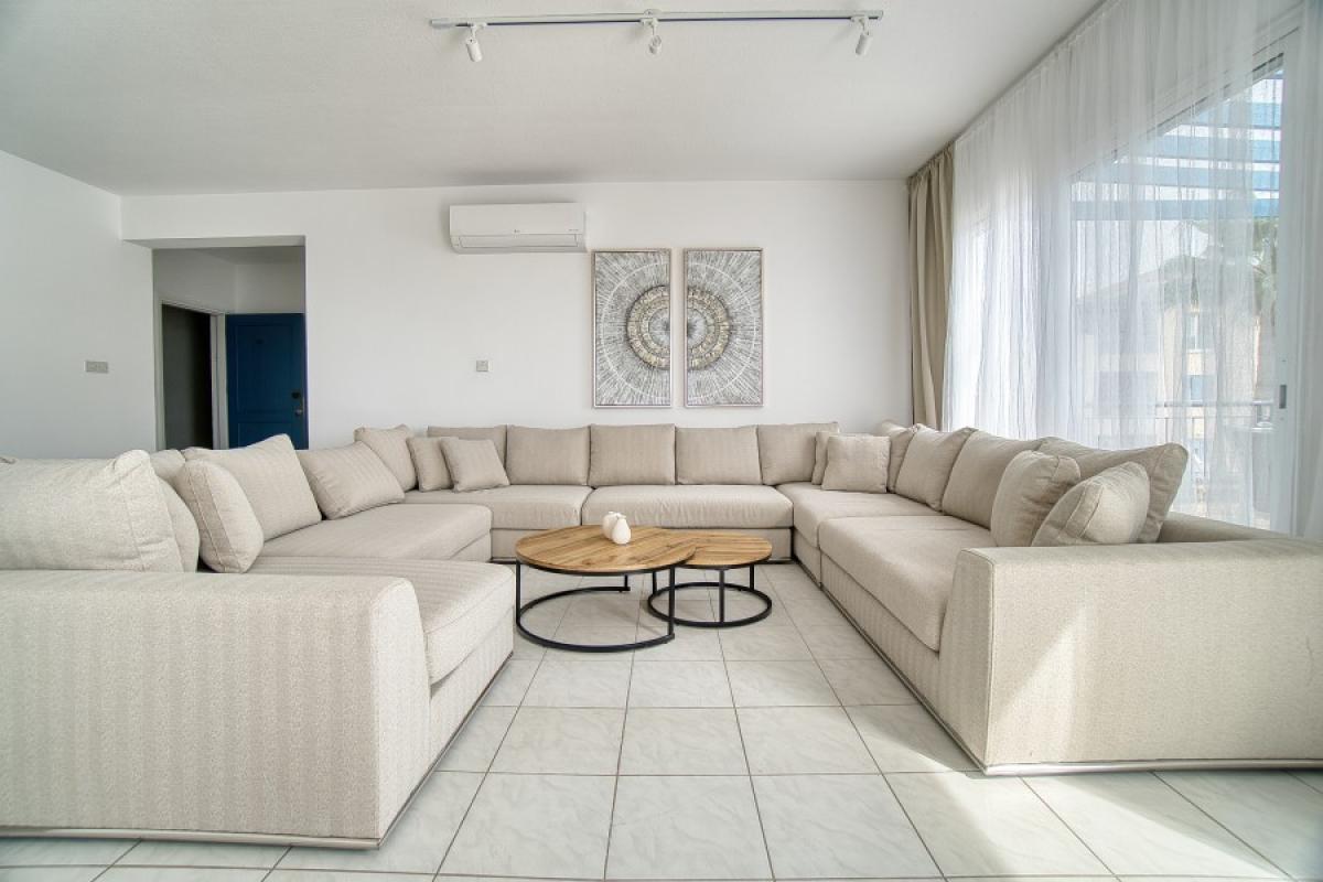 Picture of Condo For Sale in Kato Paphos - Tombs Of The Kings, Paphos, Cyprus