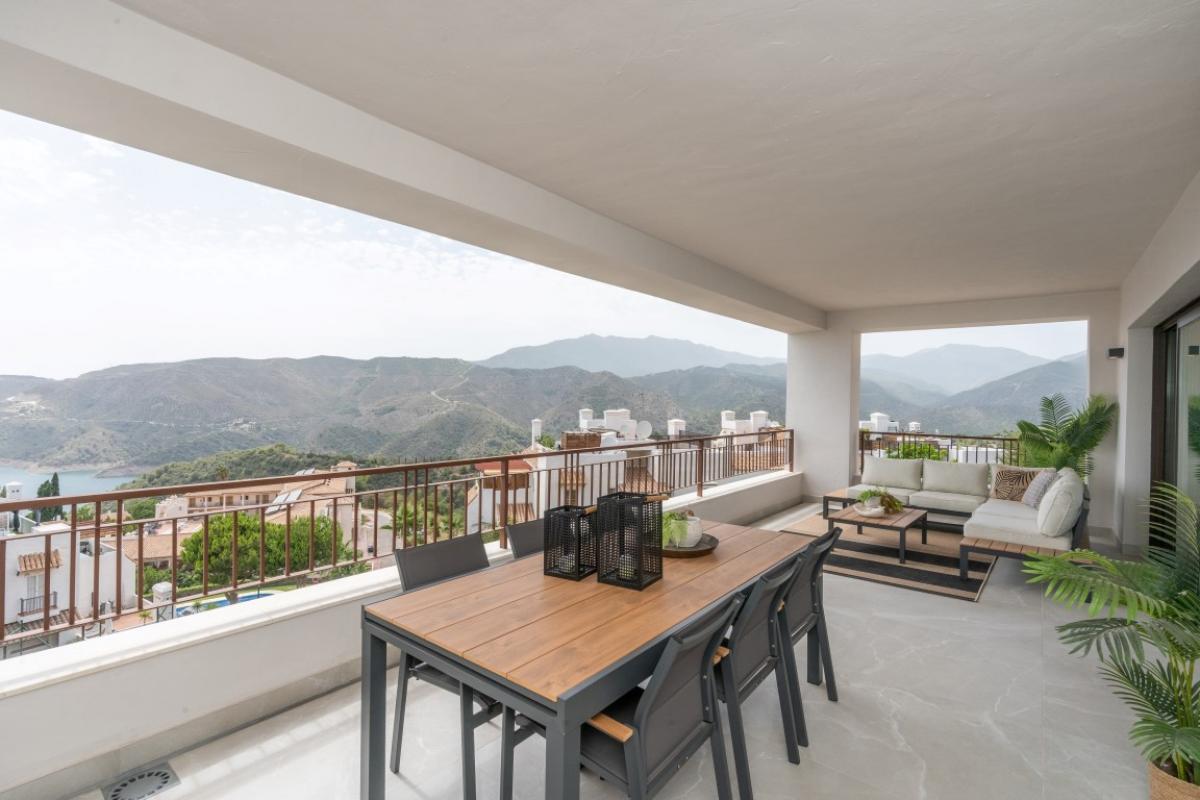 Picture of Condo For Sale in Istan, Malaga, Spain