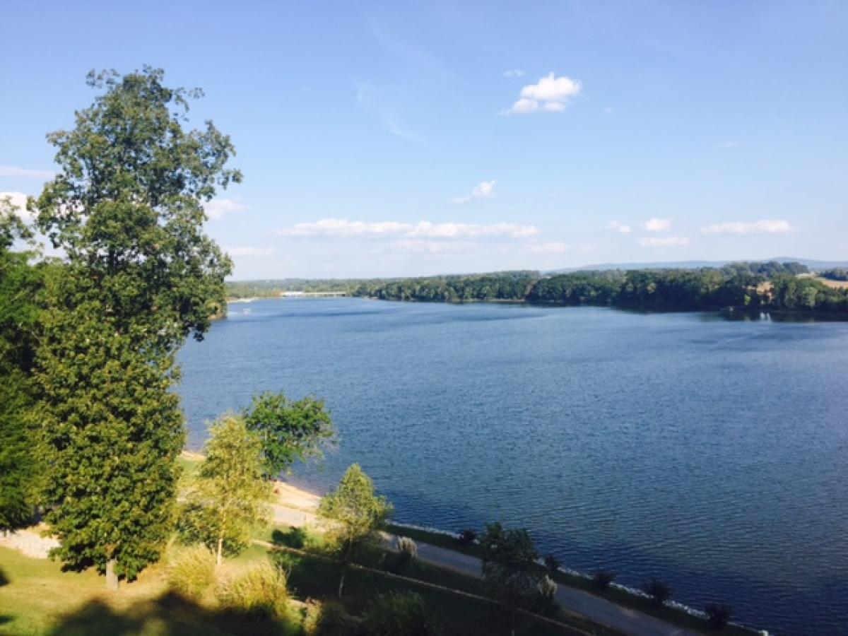 Picture of Home For Sale in Estill Springs, Tennessee, United States