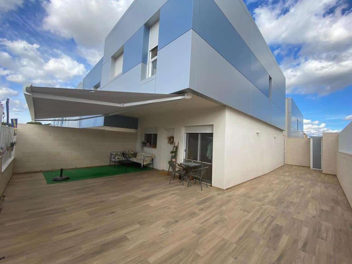 Picture of Villa For Sale in Aspe, Alicante, Spain