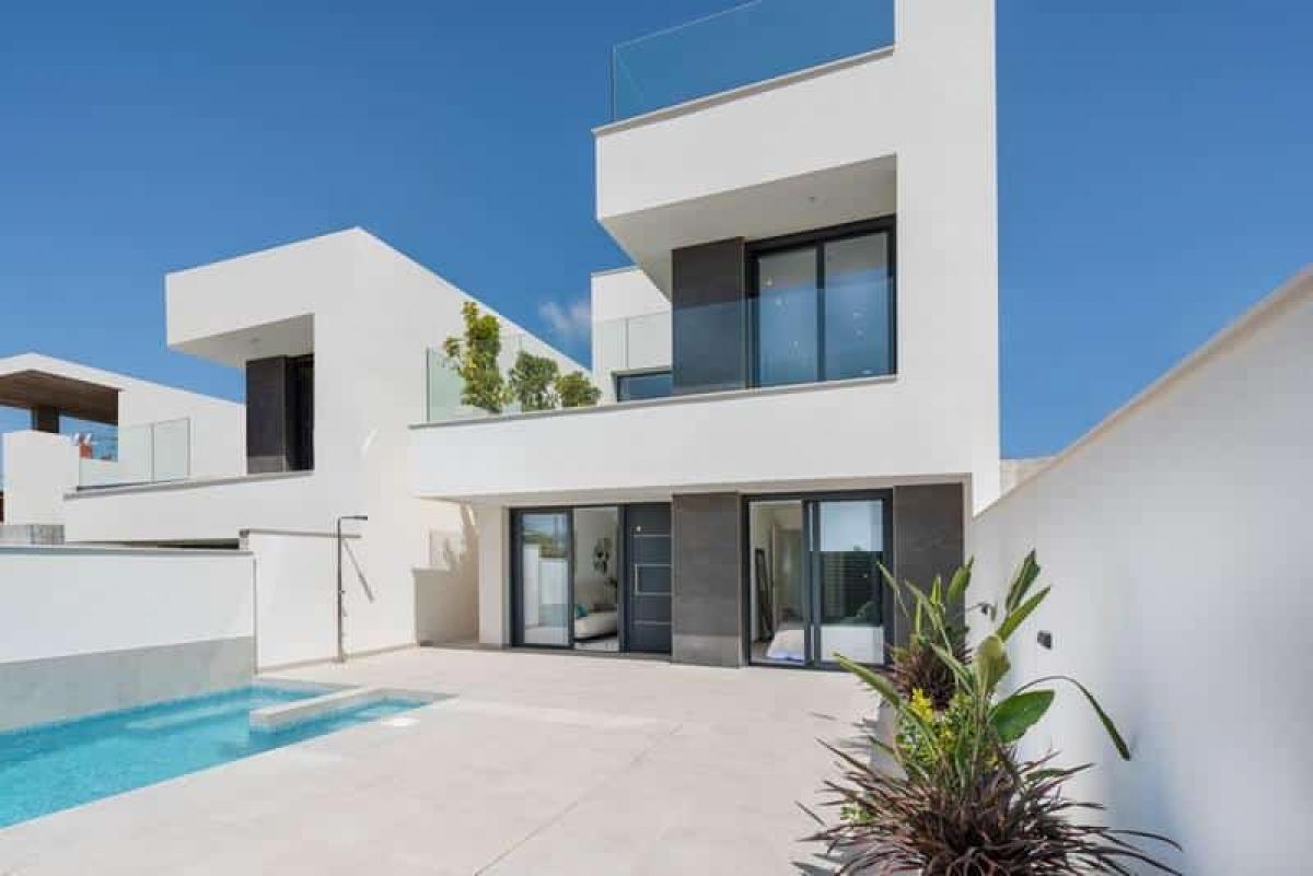 Picture of Villa For Sale in Benijofar, Alicante, Spain