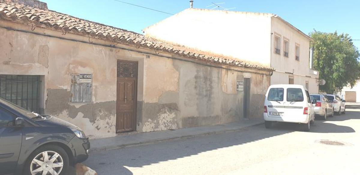 Picture of Home For Sale in Alguena, Alicante, Spain