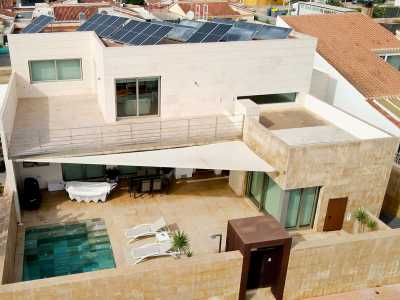 Villa For Sale in San Pedro Del Pinatar, Spain