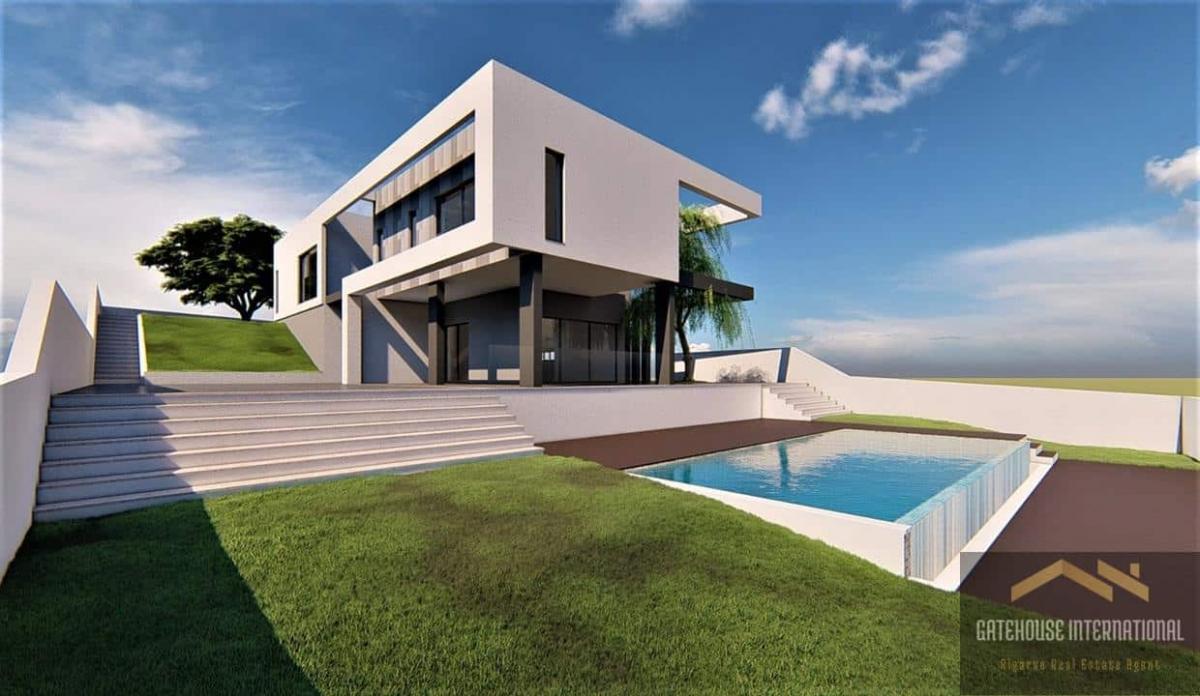 Picture of Villa For Sale in Vilamoura, Algarve, Portugal