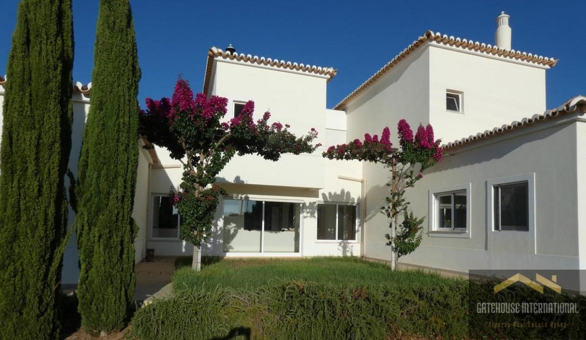 Picture of Villa For Sale in Carvoeiro, Faro, Portugal