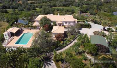 Villa For Sale in 