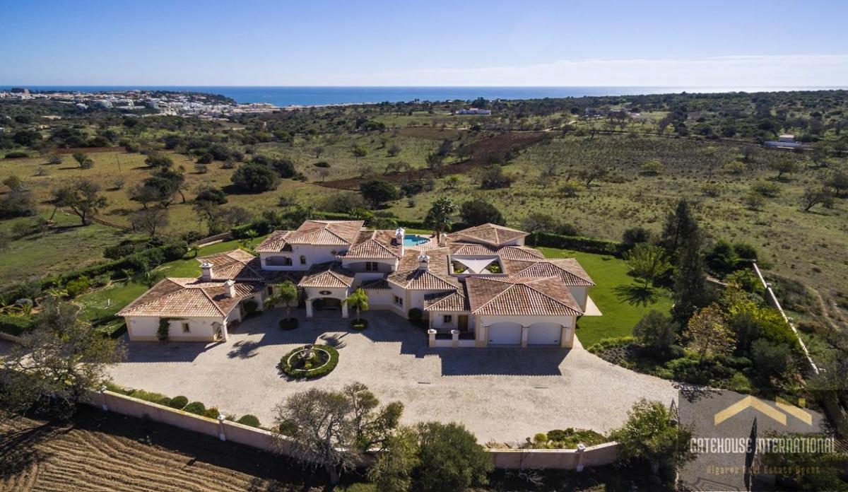 Picture of Villa For Sale in Lagos, Algarve, Portugal