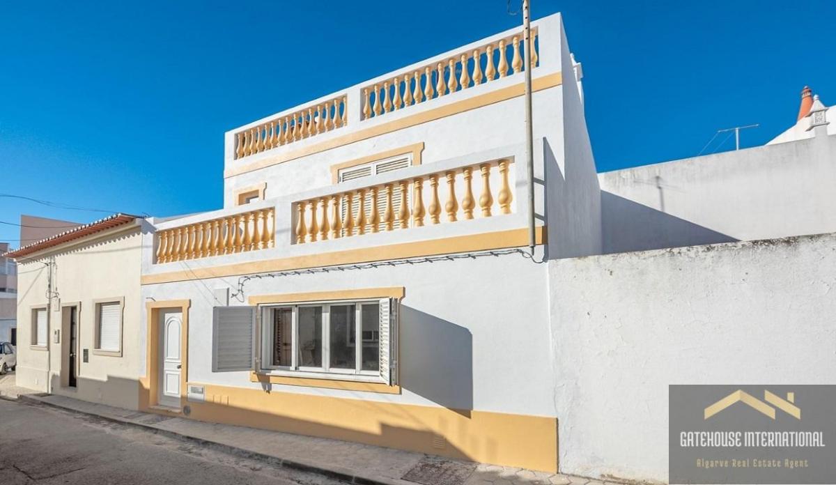 Picture of Villa For Sale in Lagoa, Algarve, Portugal