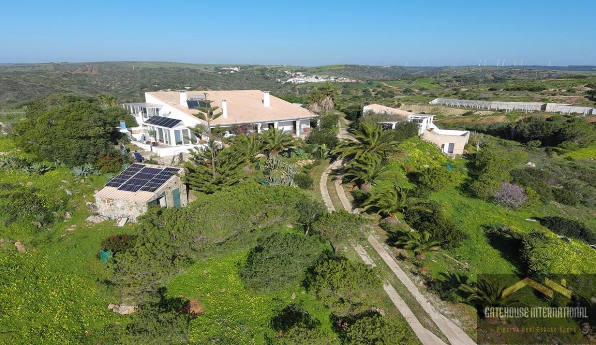 Picture of Home For Sale in Raposeira, Algarve, Portugal