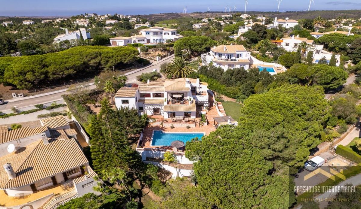 Picture of Villa For Sale in Parque Da Floresta, Algarve, Portugal