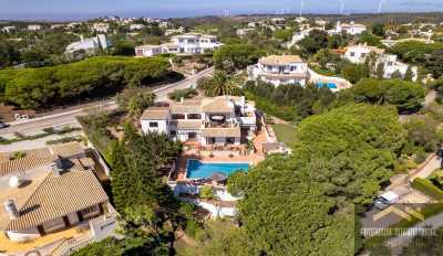 Villa For Sale in Parque Da Floresta, Portugal