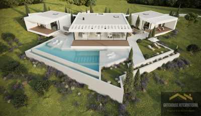 Residential Land For Sale in Porches, Portugal