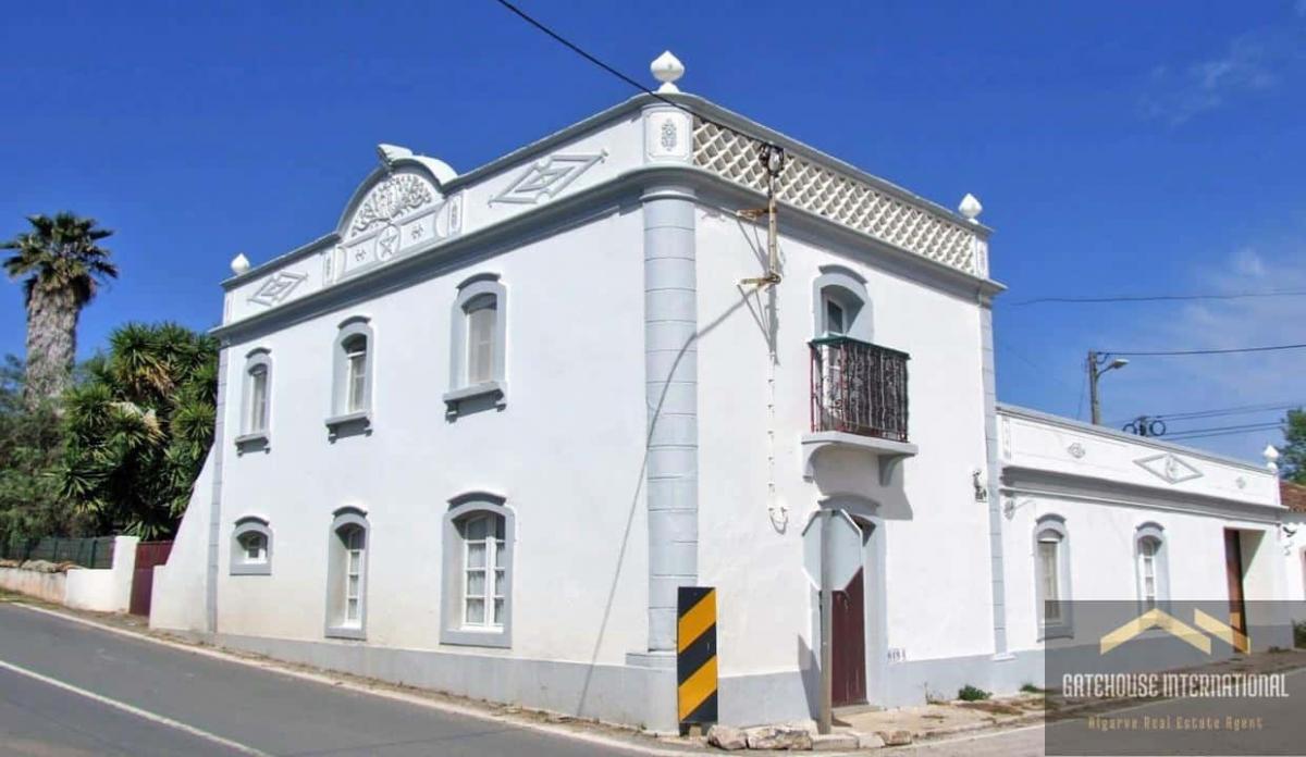 Picture of Villa For Sale in Santa Catarina Da Fonte Do Bispo, Algarve, Portugal