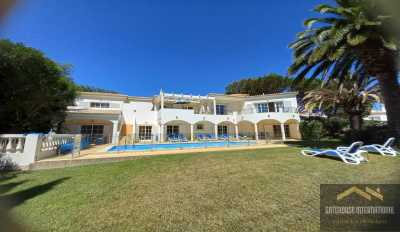 Villa For Sale in Parque Da Floresta, Portugal