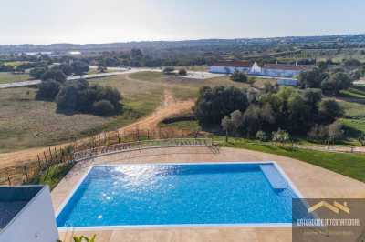 Villa For Sale in Vilamoura, Portugal