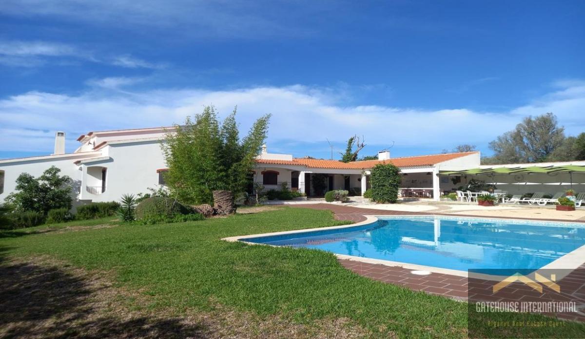 Picture of Villa For Sale in Budens, Faro, Portugal