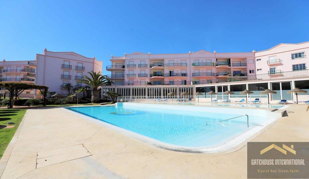 Picture of Apartment For Sale in Praia Da Luz, Algarve, Portugal