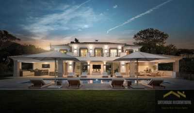 Villa For Sale in Quinta Do Lago, Portugal