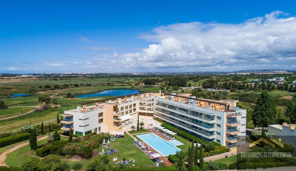 Picture of Apartment For Sale in Vilamoura, Algarve, Portugal