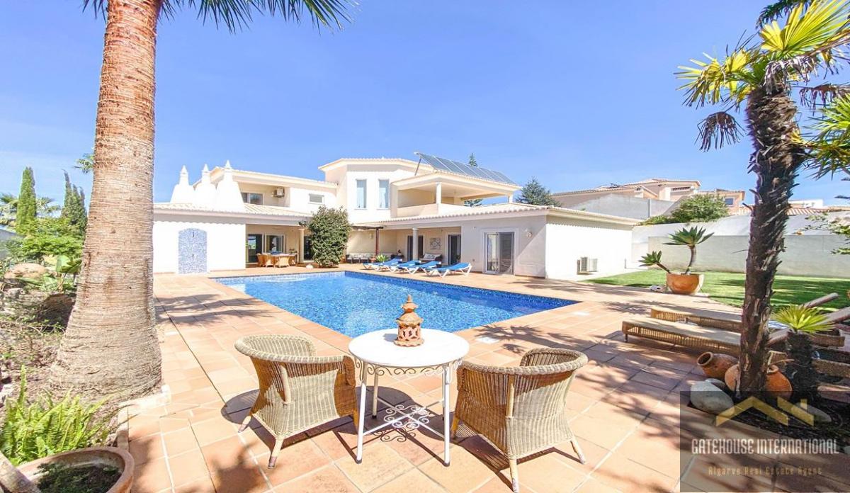 Picture of Villa For Sale in Praia Da Luz, Algarve, Portugal