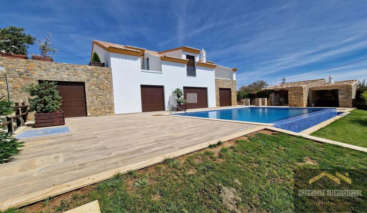 Picture of Villa For Sale in Tavira, Algarve, Portugal