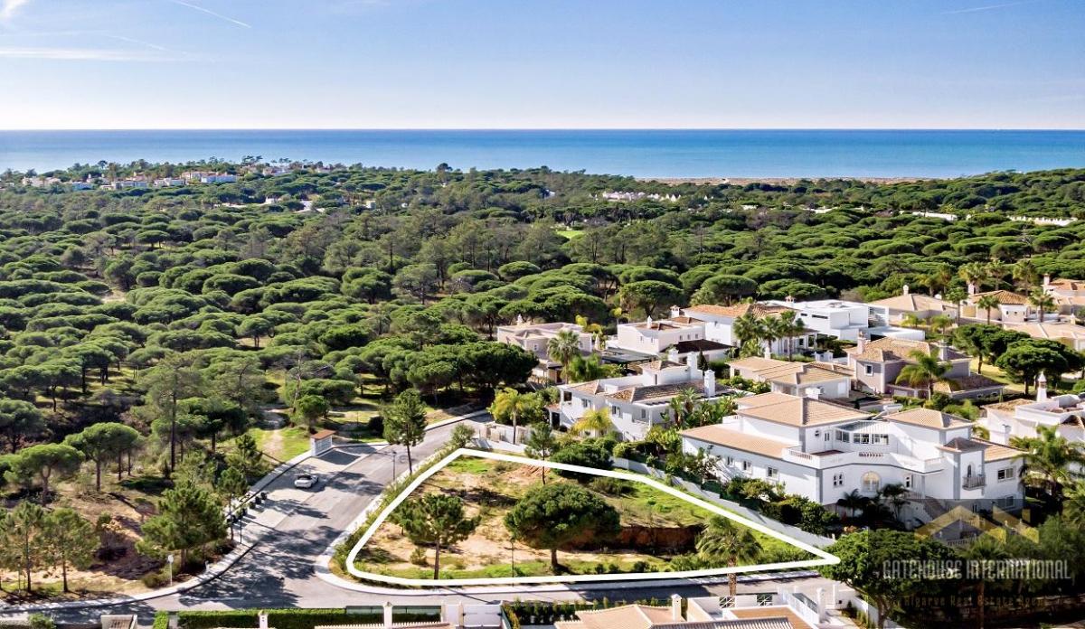 Picture of Residential Land For Sale in Quinta Do Lago, Algarve, Portugal