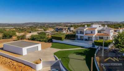 Villa For Sale in Almancil, Portugal