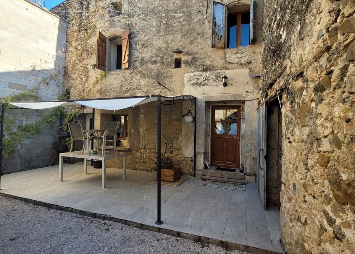 Picture of Home For Sale in Autignac, Languedoc Roussillon, France