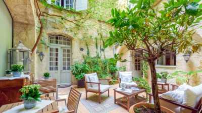 Commercial Building For Sale in Pezenas, France