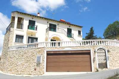 Villa For Sale in 