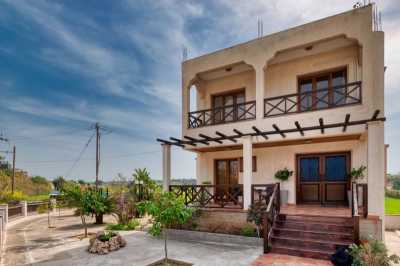 Villa For Sale in 