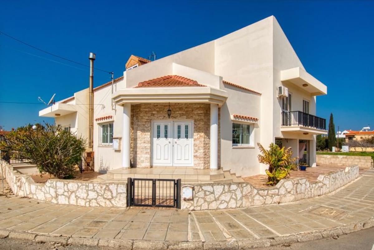 Picture of Villa For Sale in Dherynia, Famagusta, Cyprus