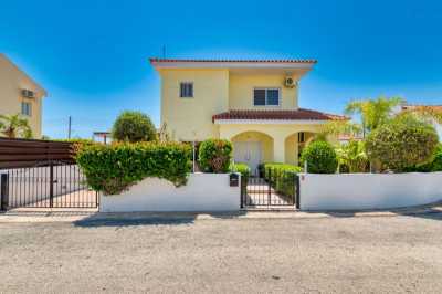 Villa For Sale in Mazotos, Cyprus