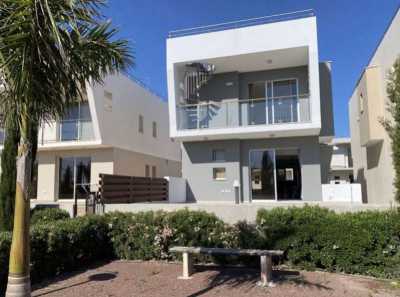 Villa For Sale in 