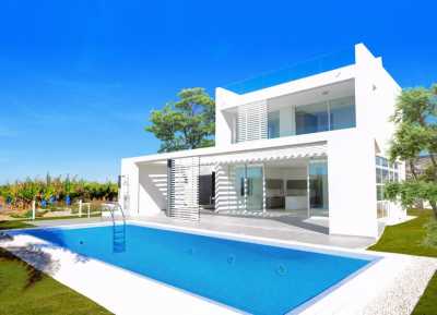 Villa For Sale in 