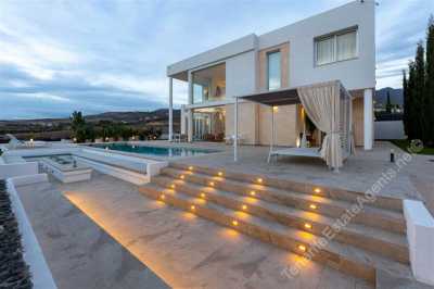 Villa For Sale in Playa Paraiso, Spain