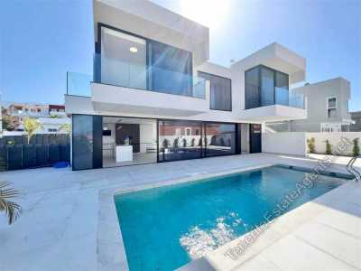 Villa For Sale in 