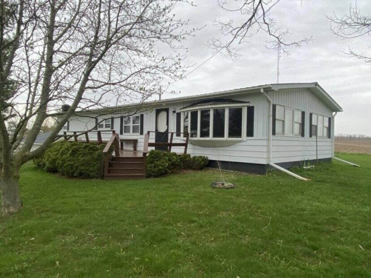 Picture of Home For Sale in Rogers City, Michigan, United States