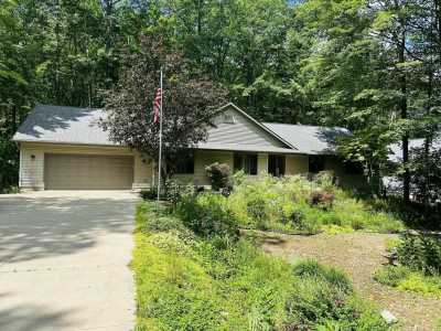 Home For Sale in Roscommon, Michigan