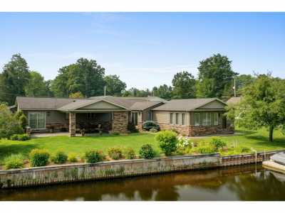 Home For Sale in Prudenville, Michigan