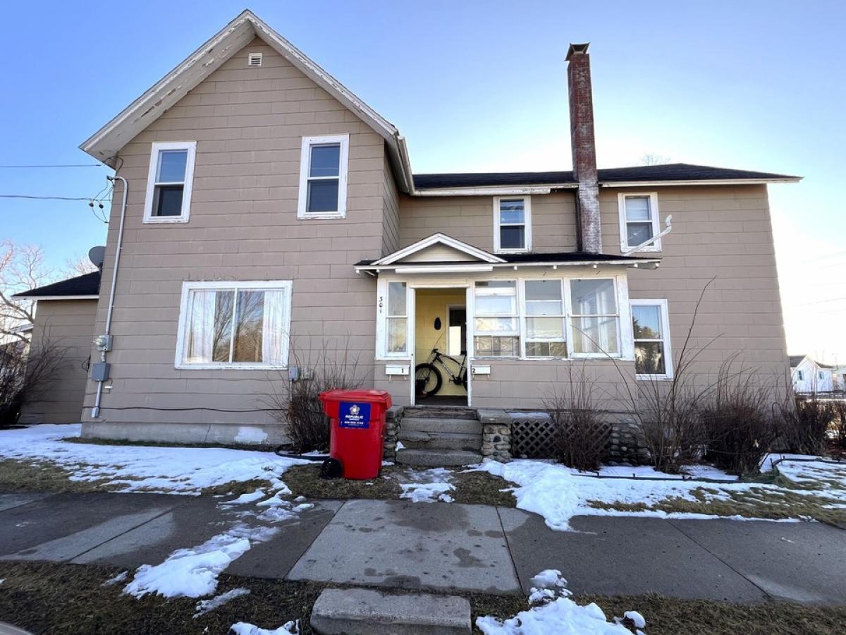 Picture of Home For Sale in Cheboygan, Michigan, United States