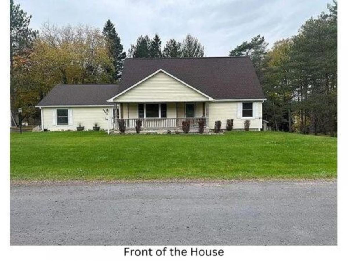 Picture of Home For Sale in Lincoln, Michigan, United States