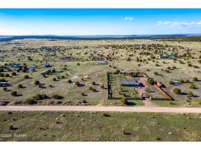 Home For Sale in Nutrioso, Arizona