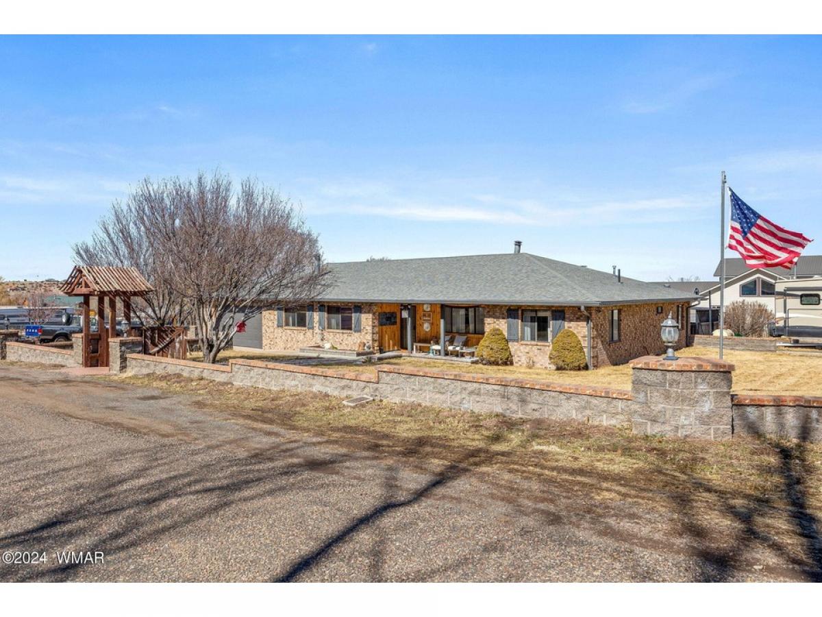 Picture of Home For Sale in Eagar, Arizona, United States