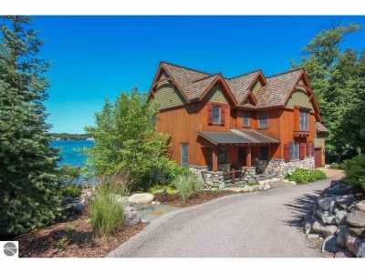 Home For Sale in Central Lake, Michigan