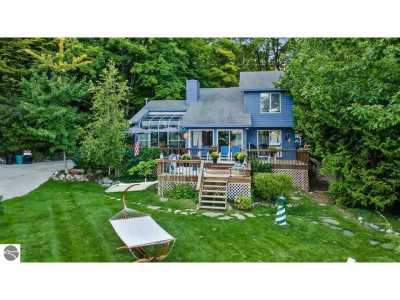 Home For Sale in Kewadin, Michigan