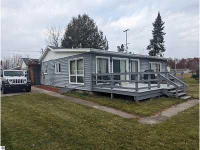 Home For Sale in Au Gres, Michigan