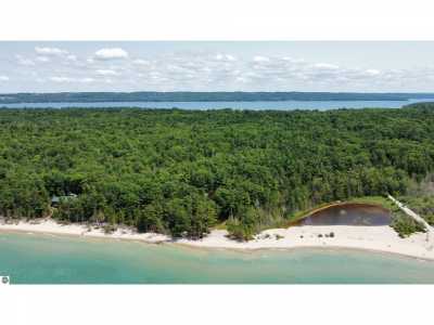 Home For Sale in Kewadin, Michigan