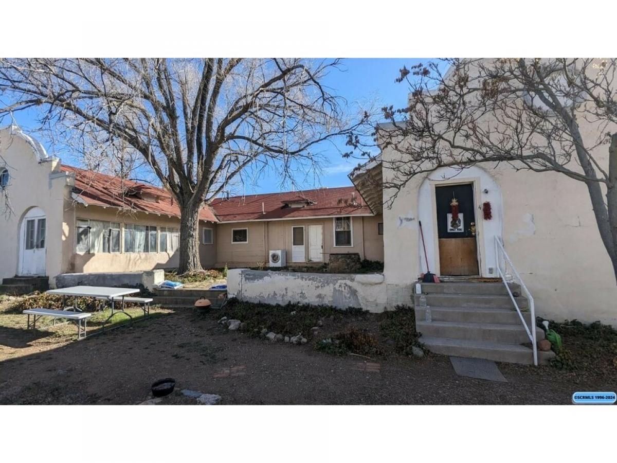 Picture of Home For Sale in Silver City, New Mexico, United States