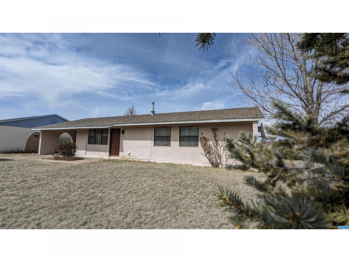 Picture of Home For Sale in Tyrone, New Mexico, United States